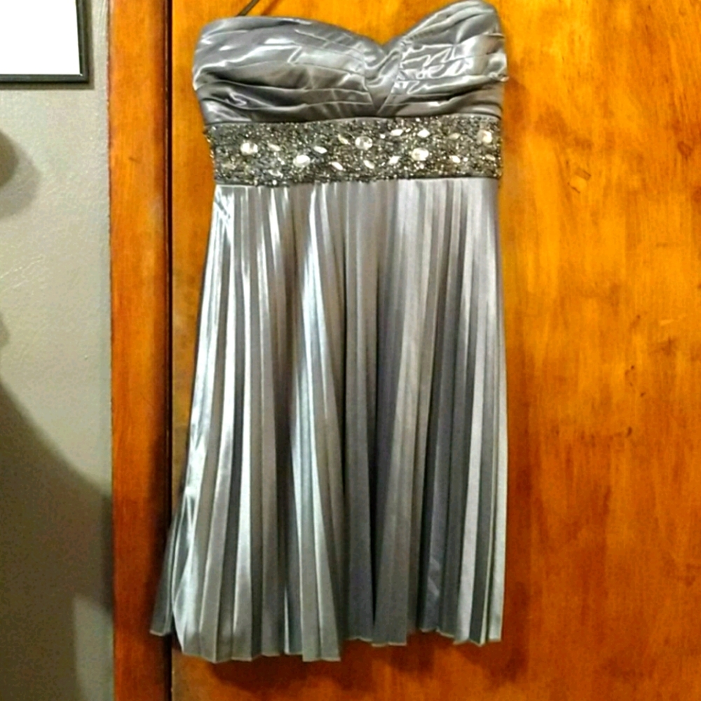 Silky mini strapless party dress
